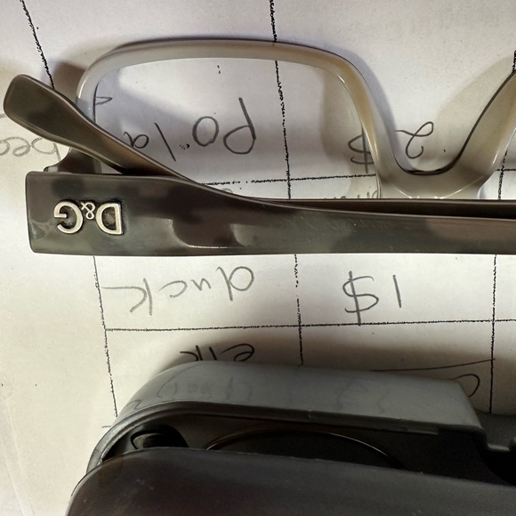 Frames of reading glasses in pristine condition - Picture 5 of 9